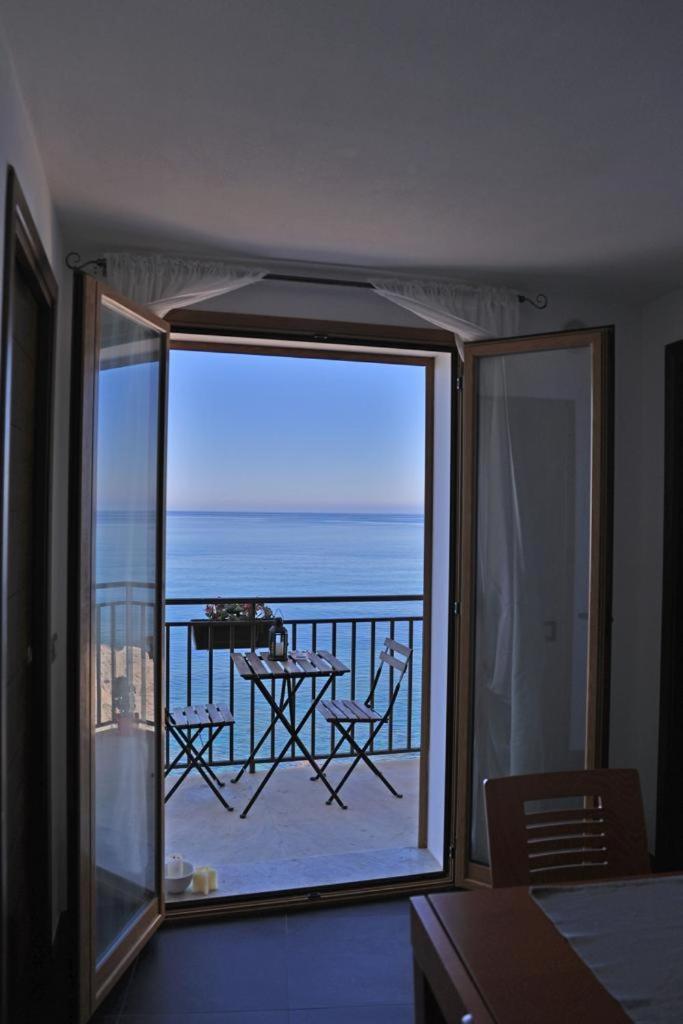Terrazza Roberto Apartment Cefalu